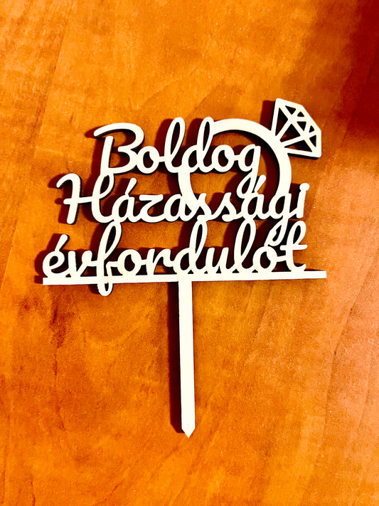 Boldog házassági évfordulót – fa tortabeszúró